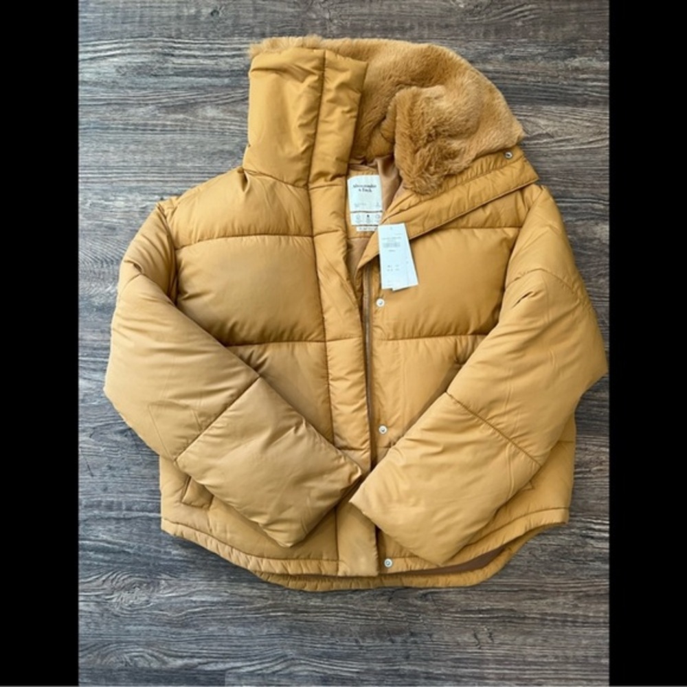 ABERCROMBIE MINI PUFFER COAT